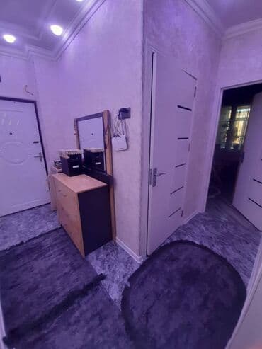 7 8 mkr kiraye evler: Bakı, Yeni Günəşli Massiv D, 2 otaqlı, Köhnə tikili, m. Xalqlar Dostluğu, 45 kv. m — 8