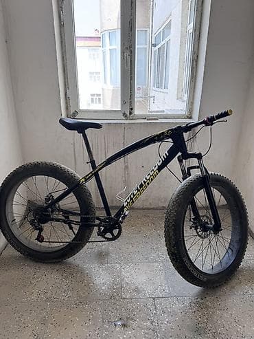 veli: Fat Bike dağ velosipedi 26×4.0 Velosiped ideal vəziyyətdədir. Cəmi — 2