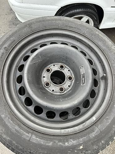 215/55/16 zavod dıskler zavod kraskasıdı zavod boltlarda ustunde