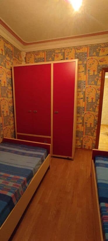 sumqayit bina evi: Binəqədi rayonu,Azadlıq metrosunun yanı.9 mərtəbəli binanın,4-cü — 6