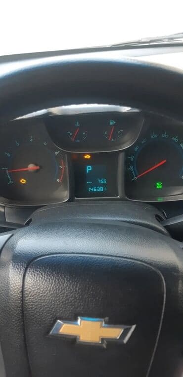 chevrolet malibu qiymeti: Chevrolet Orlando: 1.8 l | 2012 il 146000 km Van/Minivan — 13