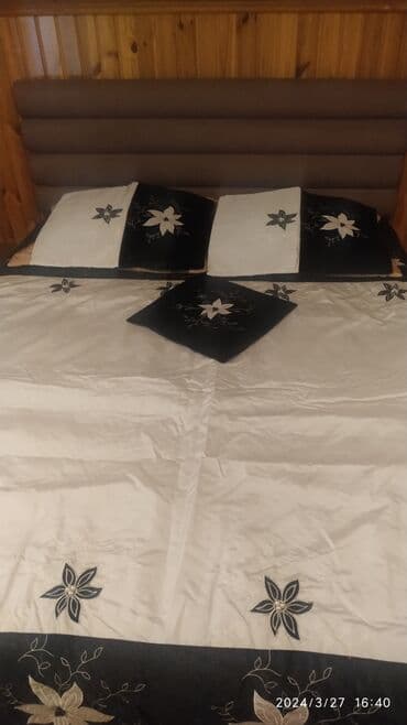 Yataq üçün Yeni rəng - Qara Yataq örtüyü, Ünvandan götürmə — 6