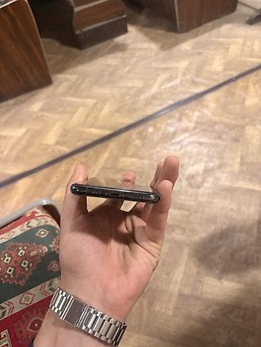 samovar ucuz qiymete: IPhone 11 Pro, 64 GB, Space Gray, Simsiz şarj — 7