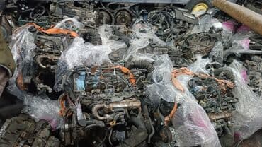 Müxtəlif avtomobil mühərrikləri təklif edirik. Bu mühərriklər müxtəlif