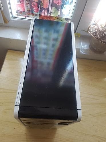 processor core i7: Fujitsu Siemens AMILO masaüstü kompüter korpusu (fərdi kompüter üçün — 4
