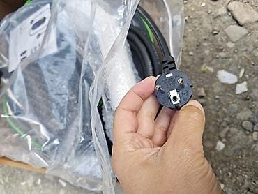 solkoseril gel: Məhsul: Daşınan EV Charger & Station (Portativ elektrikli — 4