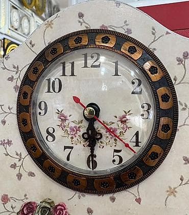 Vazalar: Divar saatları, Elektron, Saniyə əqrəbi — 4