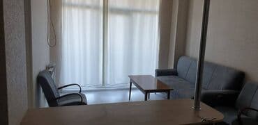 2 otaqlı mənzil vasitəçisiz: Sumqayıt Bağça şəhər kompleksində, 7 mərtəbəli binanın 2 mərtəbəsində — 1