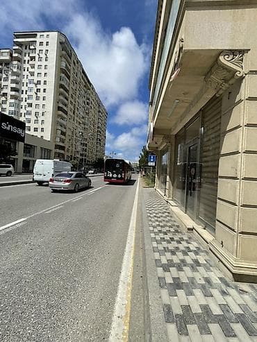 Həzi Aslamovda yol kənarinda OBYEKT KİRAYƏ VERİLİR – Mərkəzi küçə — 1