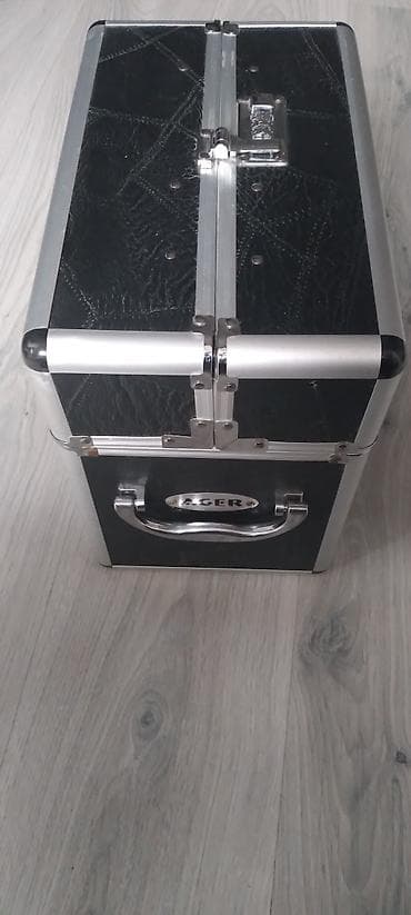 stay mate: Ager markalı sərt gövdəli kosmetik/aksessuar çantası. - Material — 1