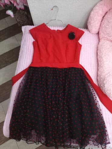 40 razmer don təzə kimindir 1 dəfəm geynilib 50 manata alınıb 25 lalafo.az -da 40 razmer don təzə kimindir 1 dəfəm geynilib 50 manata alınıb 25