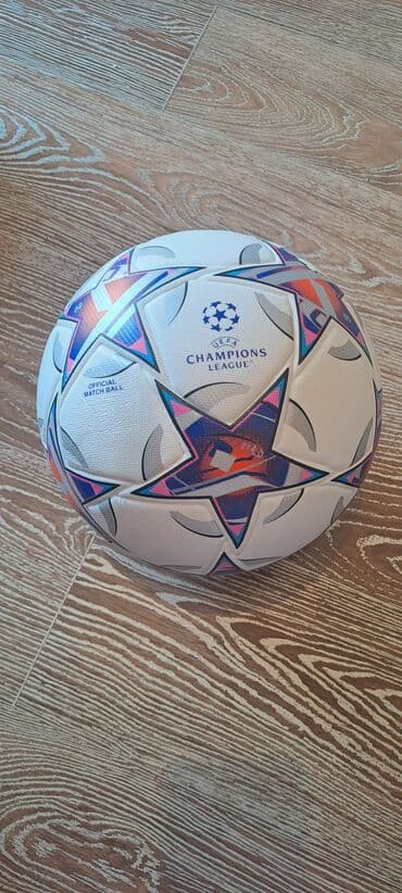 Futbol topları – peşəkar oyun və məşq üçün Təqdim olunan modellər: -