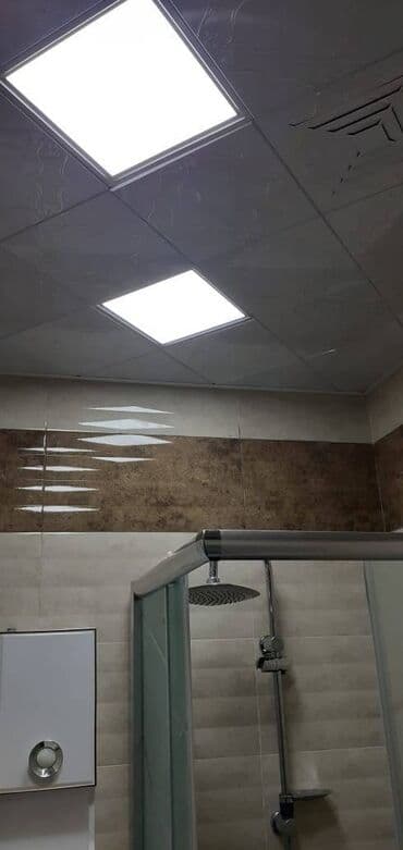 tam temirli menziller: İnşaatçılar metrosunun çıxısında inşaat binasında 12 mertebeli — 14