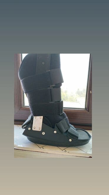 Tibbi avadanlıq: Keyfiyyətlidir.Orginaldir 200 azn alinib yari qiymətə satilir.5-10 gun — 3