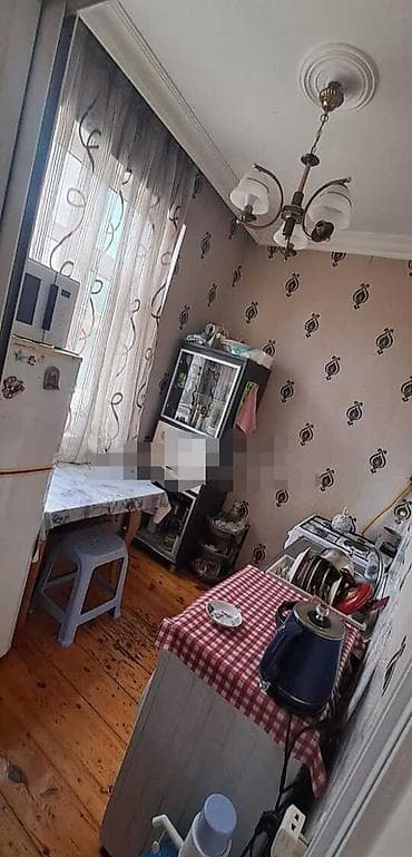Dernegul metrosu yaninda 5/2 de 1 otaq 35 kv menzil kiraye verilir at lalafo.az Dernegul metrosu yaninda 5/2 de 1 otaq 35 kv menzil kiraye verilir