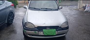 Opel Corsa: 1.2 l | 1999 il 328000 km Hetçbek
