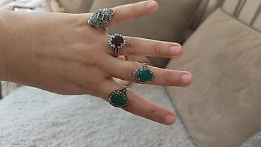 Aksesuarlar: Vintage üslublu qadın üzük kolleksiyası - Material: gümüş rəngli — 1