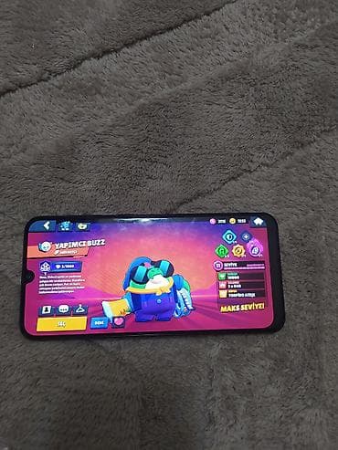 operator vakansiya 2019: Brawl Stars oyunu üçün hesab - Savaşçılar: 57/100 - Maksimum səviyyə — 3