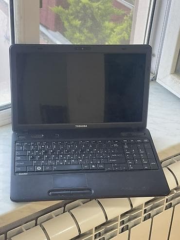 Toshiba noutbuk – Satellite seriyası Xüsusiyyətlər: - Ekran: təxminən