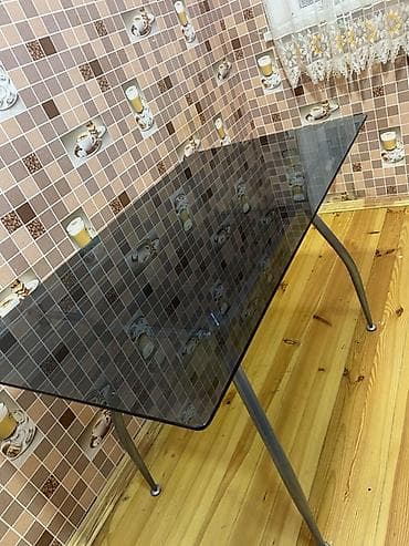 стол в кухню: Кухонный стол, Нераскладной, Стекло, Прямоугольный стол — 4