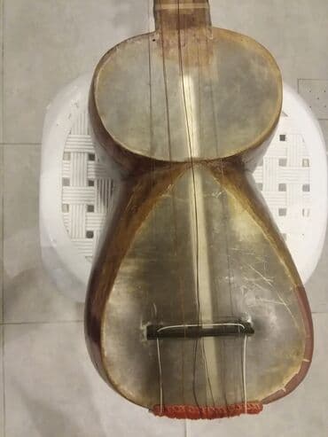 tar instrument: Qedimi tar — 7