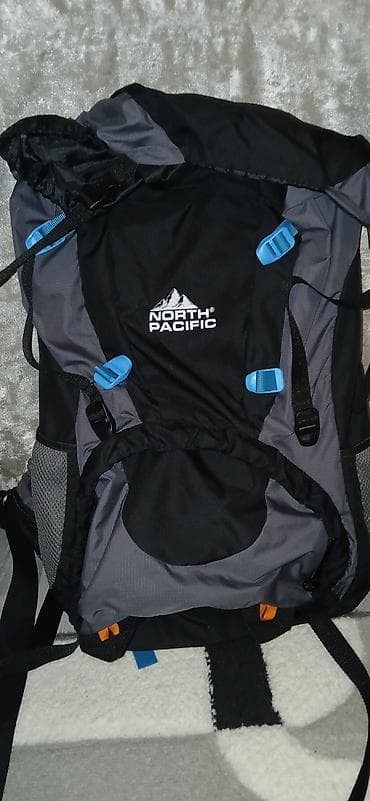 North Pacific dağçılıq/trekkinq çantası - Rəng: qara–boz, mavi