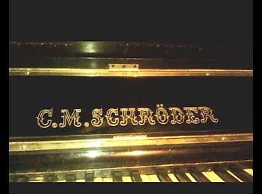 qar masqası: Piano, Akustik — 1