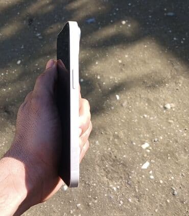 samsung a10 ucun kabrolar: IPhone 13, Ağ, Simsiz şarj, Face ID — 4