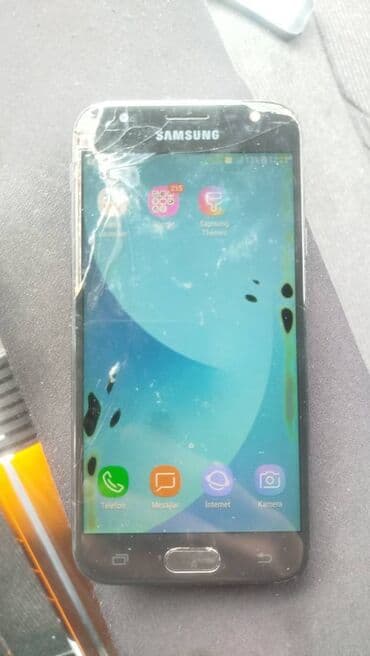 Samsung Galaxy J3 2016, 16 GB, rəng - Qara