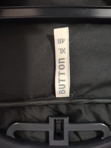 qadin koftasi: Satılır demek olar yenidir,1-2defe geyinilib Turkiyenindid Qu tukudur — 7