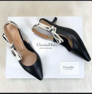 qadın maşınlarının qiyməti: Tuflilər, Ölçü: 38, rəng - Qara, Yeni — 1