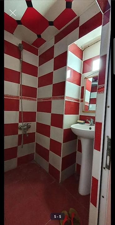 hovsan kiraye ev: Qara Qarayev metrosunun yanı Ayla şadliq sarayı ile üz üzə olan yol — 5