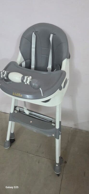 at yumşaq oyuncaqlar: Kidilo uşaq yemək stulu - Rəng: boz-ağ - Təhlükəsizlik üçün 5 nöqtəli — 1