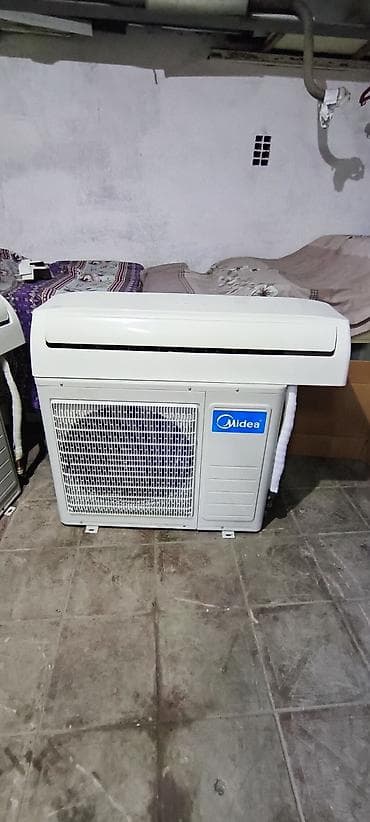 kondisioner mis boru: Kondisioner Midea, İşlənmiş, 70-80 kv. m, Split sistem, Kredit yoxdur, Ödənişli quraşdırma — 2