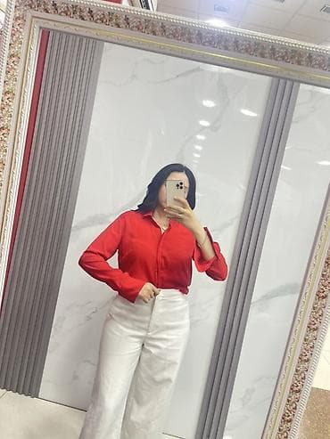 alt geyimi: Qırmızı qadın köynəyi - Kəsim: Klassik düyməli model, düz və yüngülcə — 4