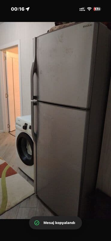 2 qapılı Toshiba Soyuducu Satılır, rəng - Gümüşü