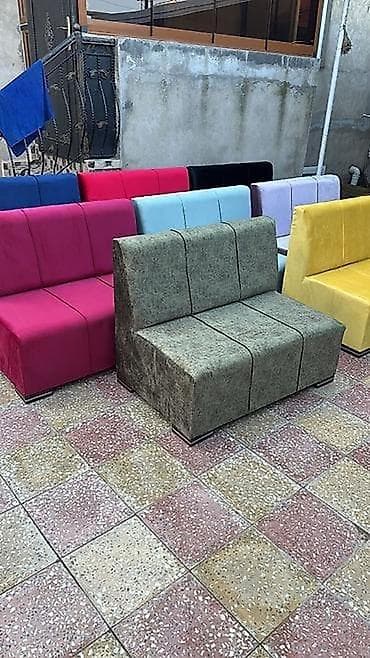 2 el metbext mebeli: Skameykalar ilə, Düz masa — 2