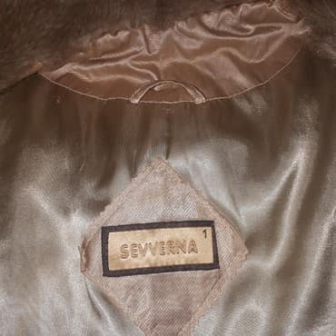 Baş geyimləri: Cox az geyilib.L razmer.20m — 3