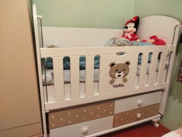 Oğlan və qız üçün, İşlənmiş, Dördbucaq, Beşik, Dəstsiz, Matras ilə, Yellənmə mexanizm ilə