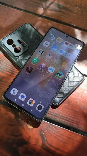 iphone 5 's: IPhone 17 Pro Max, 512 GB, Çəhrayı — 2