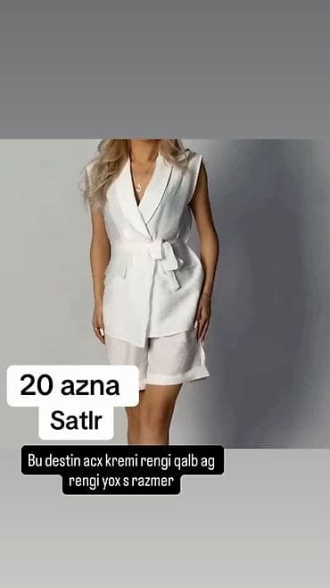 Qadın dəsti – şortik və kəmərli jilet/kurtka tipli üst hissə. - Rəng