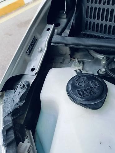 Yağlar və avtokimyəvi maddələr: Toyota Prius: 1.5 l | 2007 il Hetçbek — 4