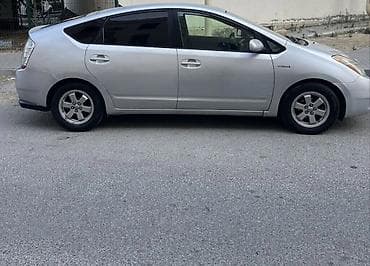 lider 17: Toyota Prius: 1.6 l | 2008 il Hetçbek — 7