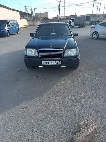 Mercedes-Benz E 220: 2.2 l | 1994 il Sedan lalafo.az -da Mercedes-Benz E 220: 2.2 l | 1994 il Sedan