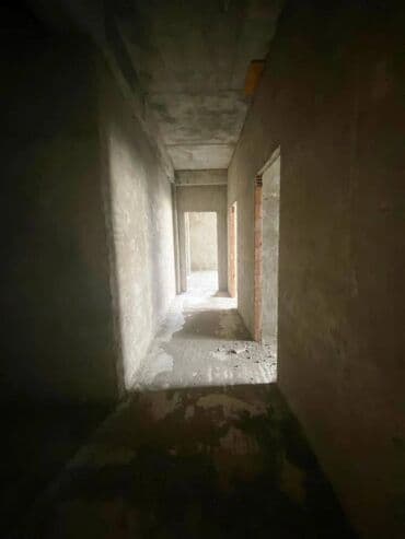 tecili satilan 3 otaqli menziller: 3 otaqlı, Yeni tikili, 120 kv. m — 7