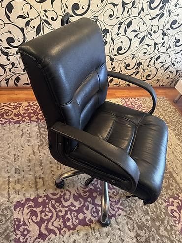 komputer masalar: İş masası və ofis kreslosu dəsti - Masa: açıq ağac rəngində kompakt — 4