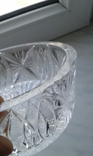 gence qab: 2 eded xurusdal meyve konfet ucun qab2 si 5 manat. Xirdalanda — 5