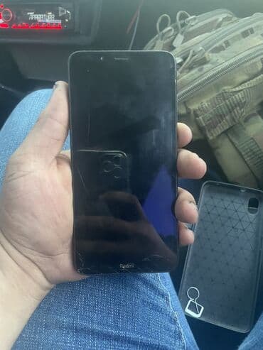 səs: Xiaomi Mi 8, 32 ГБ, цвет - Черный, 
 Две SIM карты — 3