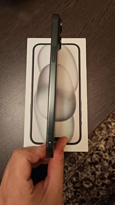 macbook 2 el: IPhone 15 Plus, 128 GB, Alpine Green, Zəmanət, Barmaq izi, Simsiz şarj — 5
