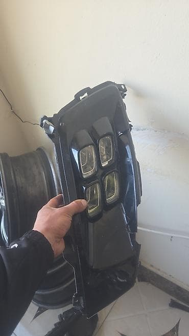 komputer ehtiyat hisseleri: Komplekt, Yaxın və uzaq vuran işıqlar Kia, 2012 il, İşlənmiş — 2